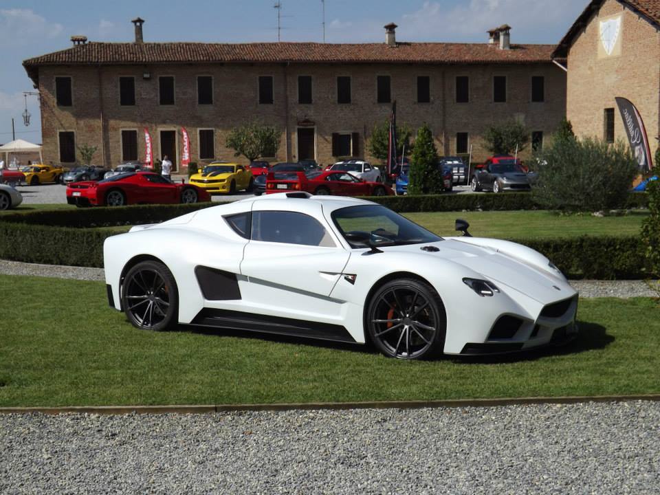 Unleashing Italian Mastery: The Mazzanti Evantra Supercar